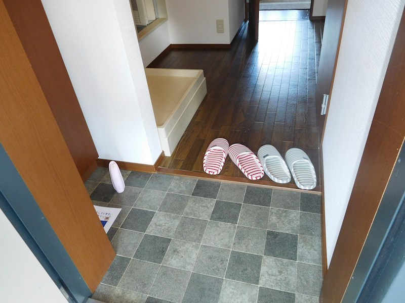 川瀬マンション    玄関