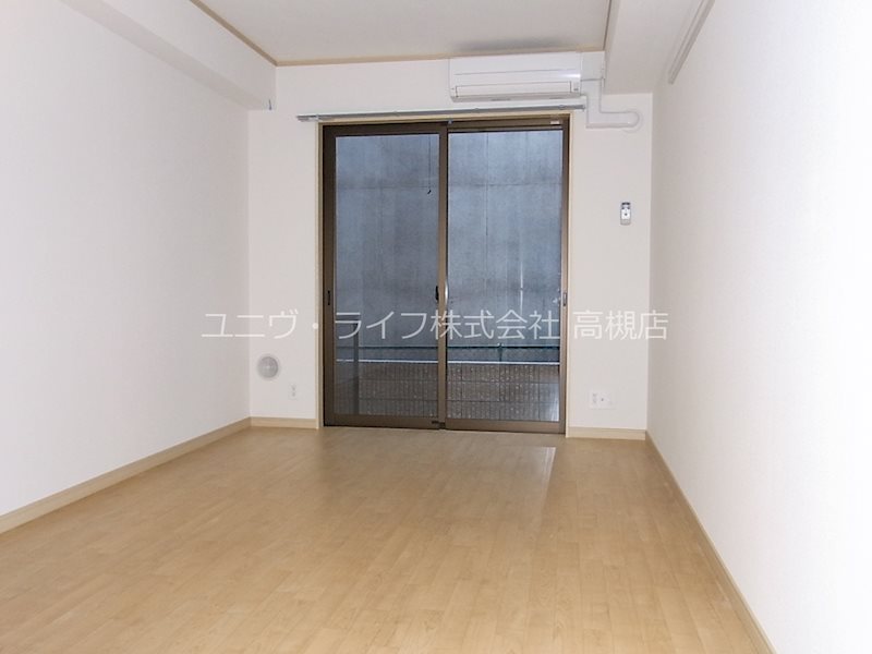 ルミエール高槻 ベッドルーム