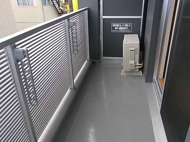 ガルリ高槻   ベランダ