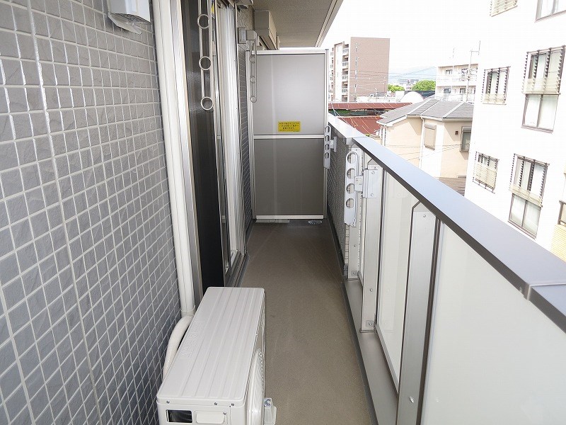 アダージョ富田 ベランダ