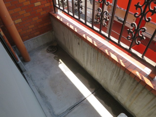 フレンズ高槻 ベランダ