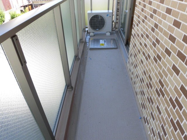 ガルリ高槻EST ベランダ