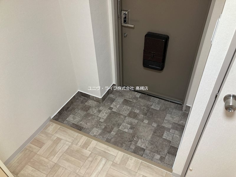 マンション一里塚 玄関