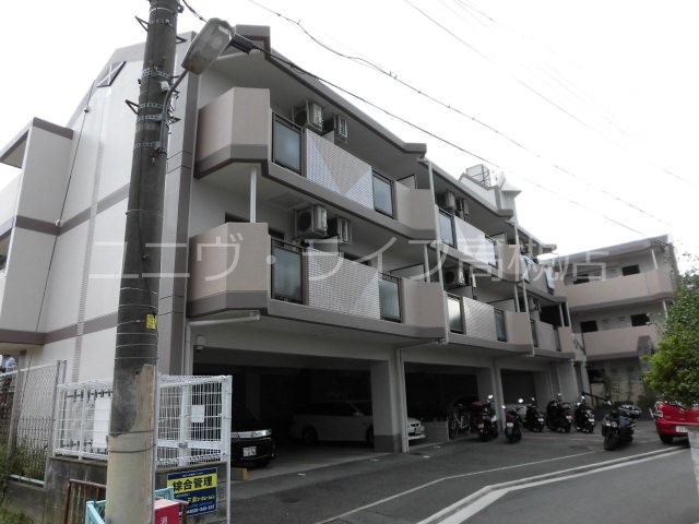 第35マンション 102号室 外観