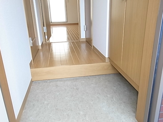 ベルファ古曽部 玄関