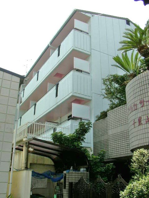 アルカサール千里山(女性専用) 外観