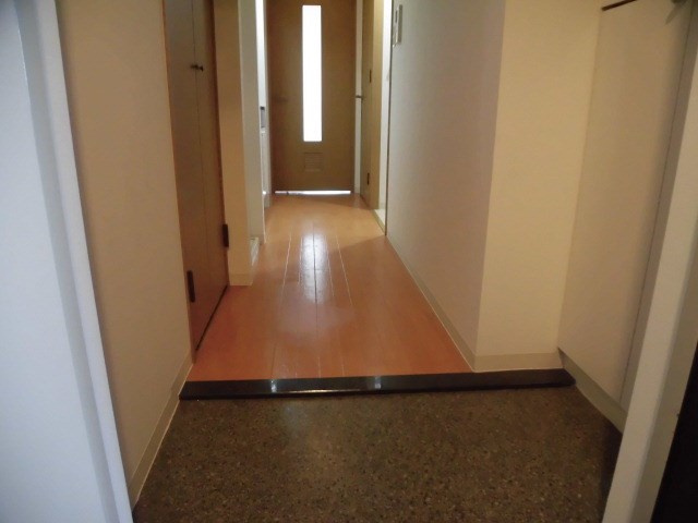 カーサ・ブリランテ 玄関