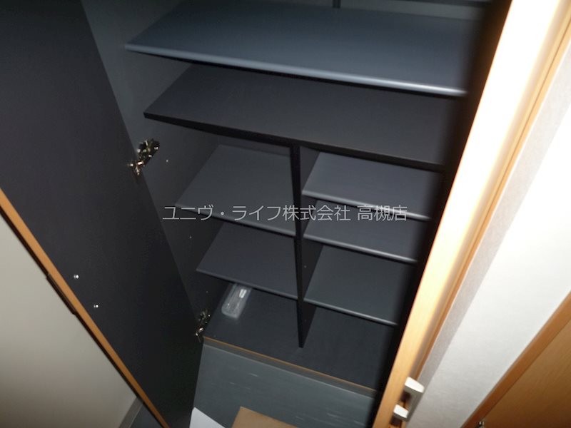 レクエルド藤 玄関