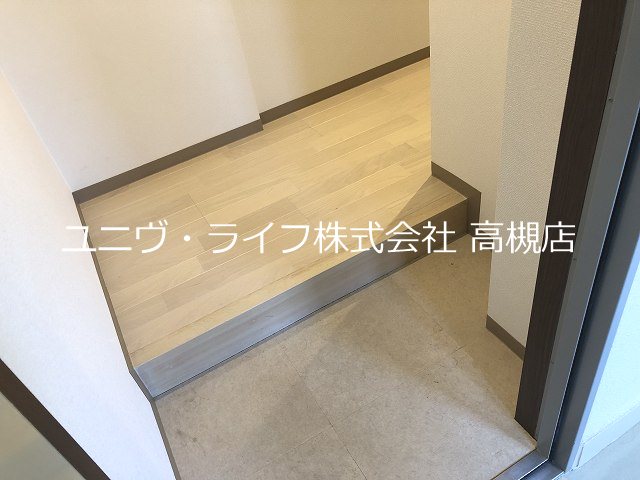 クレール天神 玄関