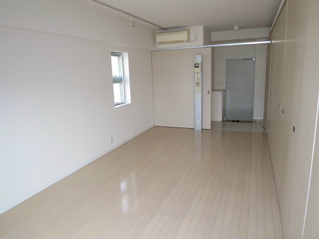 ＴＴＭ（ティティエム）  リビング