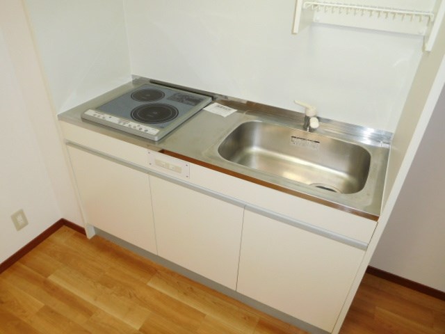 リベルタ・ヴィータ キッチン