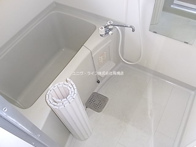 コートヤードソレイユ 風呂画像