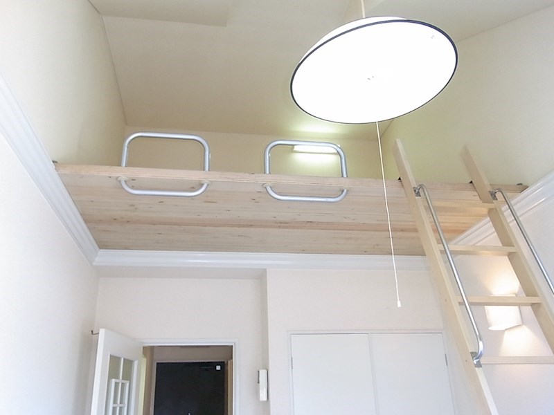 ビー・エスパース  その他6