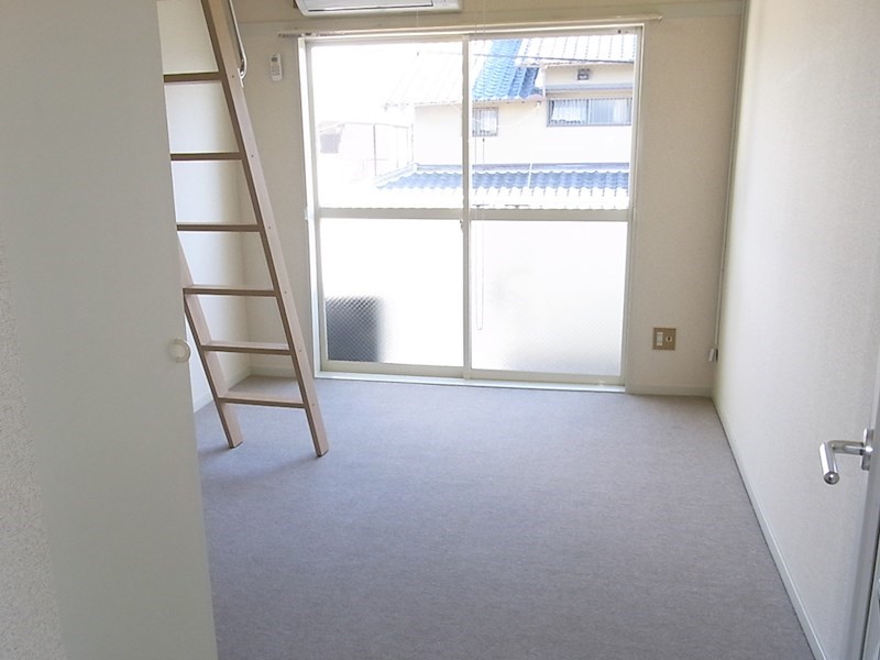 ビー・エスパース  リビング