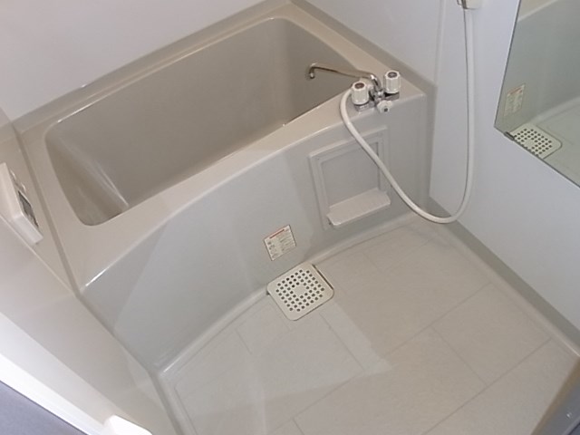 ガーデンビレッジA棟 風呂画像