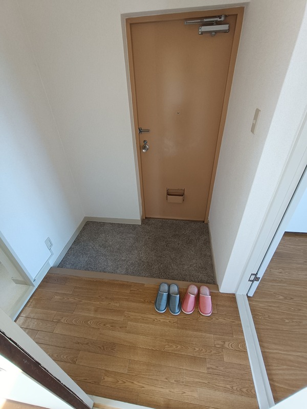円山グリーンハイツ 玄関