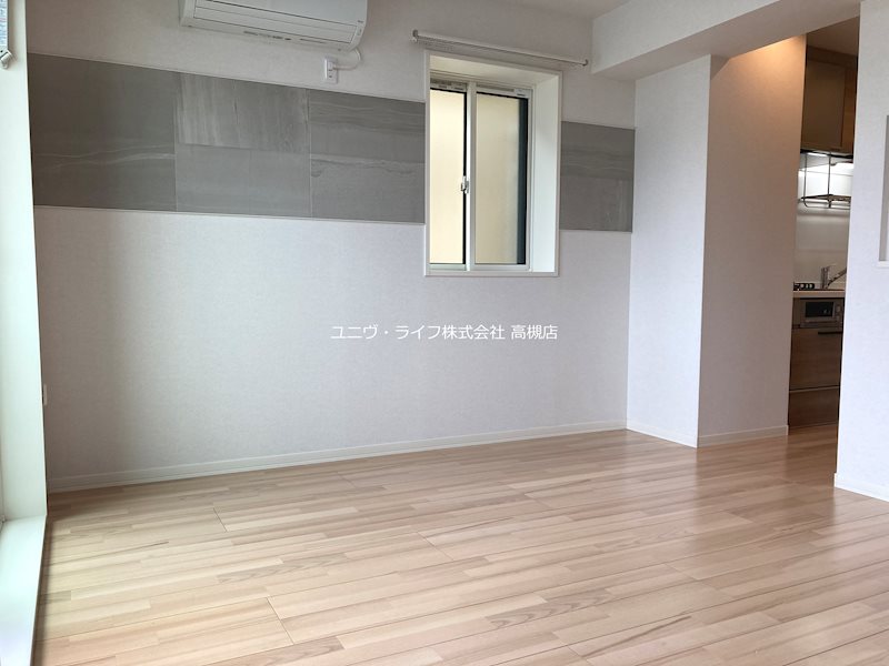 AMA WEST（安満ウエスト） リビング