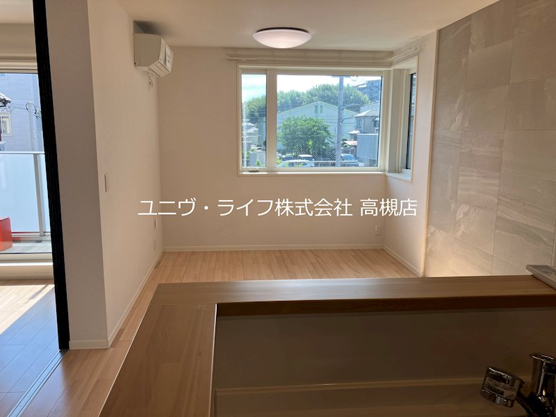 AMA WEST（安満ウエスト） リビング