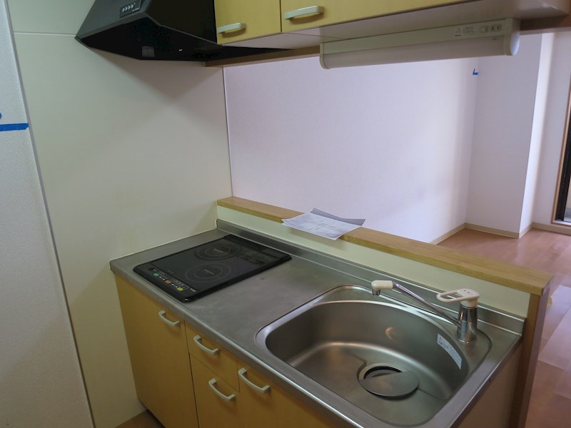 グーテンターク富田  キッチン