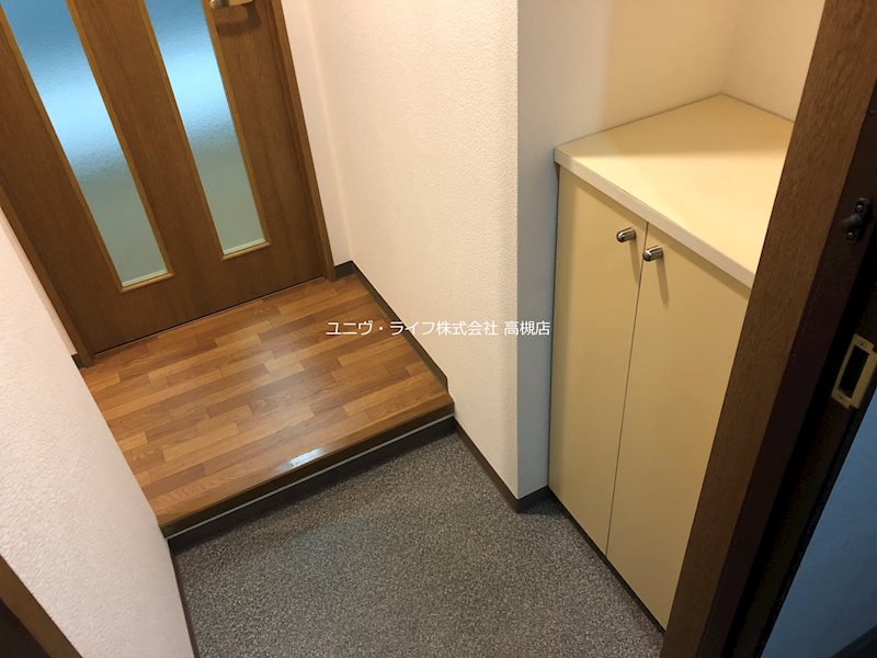 シャトーノール 玄関