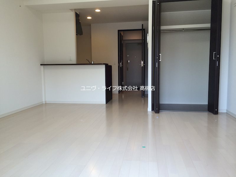 ラフィーエ高槻 ベッドルーム