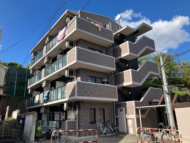 ベルメゾン千里山 外観