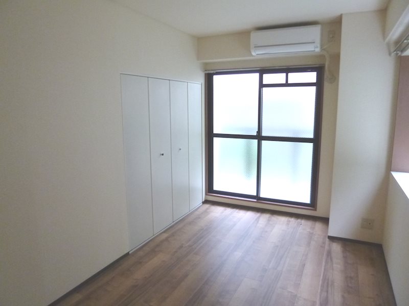 ベルメゾン千里山 ベッドルーム