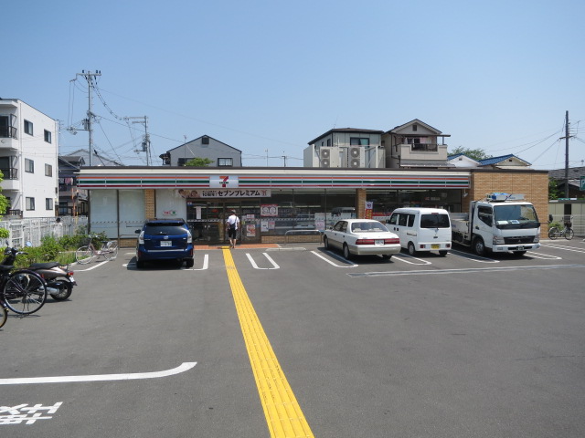 Ｒ高槻 コンビニ