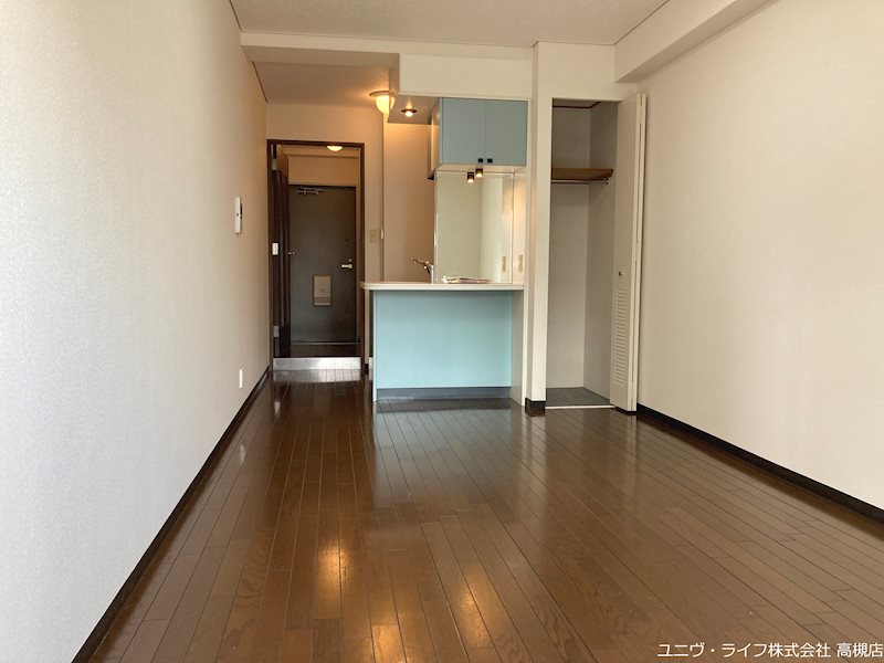 ロイヤル高槻 ベッドルーム