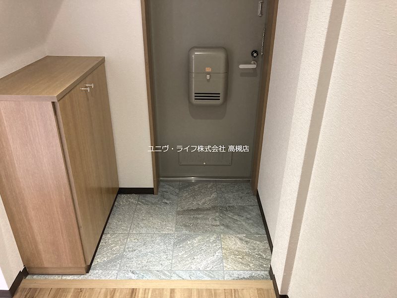 アニマン高槻阿武山 玄関