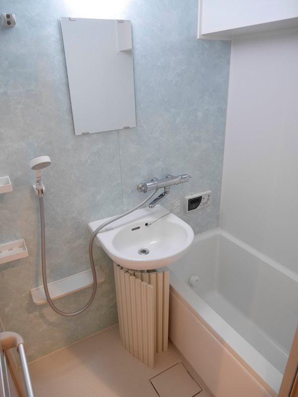 ロイヤルクイーンズパーク関大前（旧ヒルサイド横山） 風呂画像