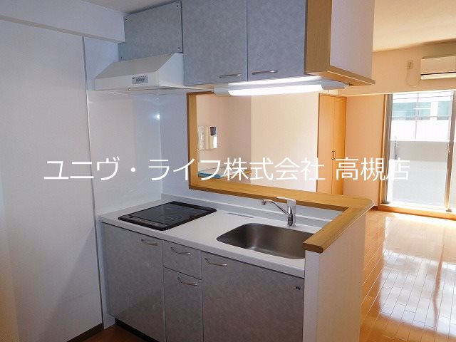 ラ・カステル・メウ キッチン