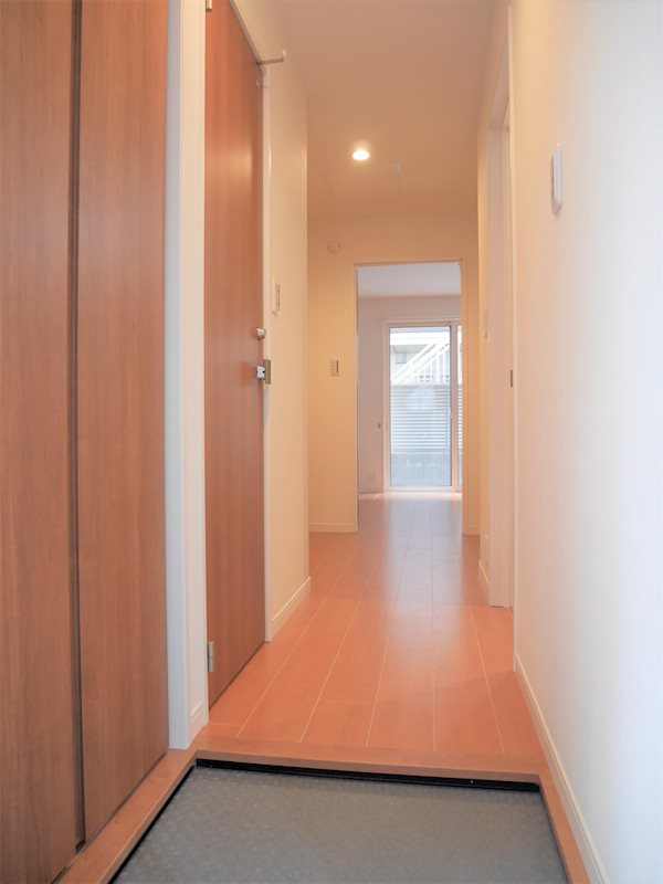 エレガンスⅢ 玄関