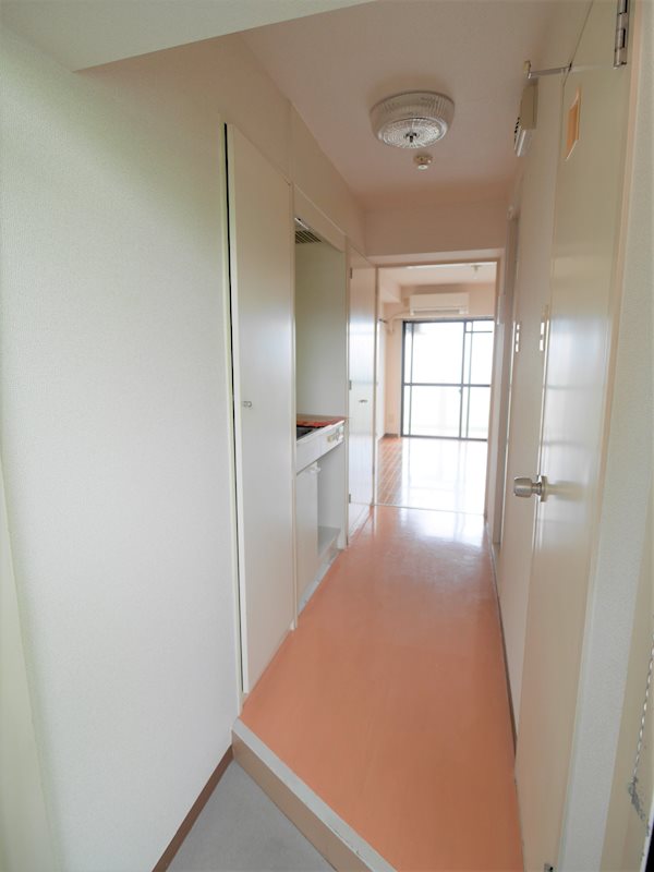 横山第1マンション 玄関