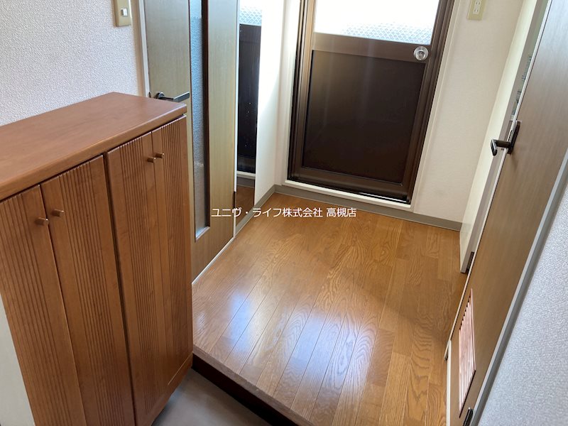 エクセレント高槻 玄関