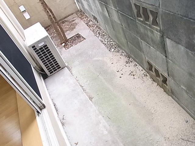 ビアンフェ真上 ベランダ