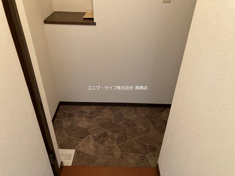 翠ハイツB棟 玄関