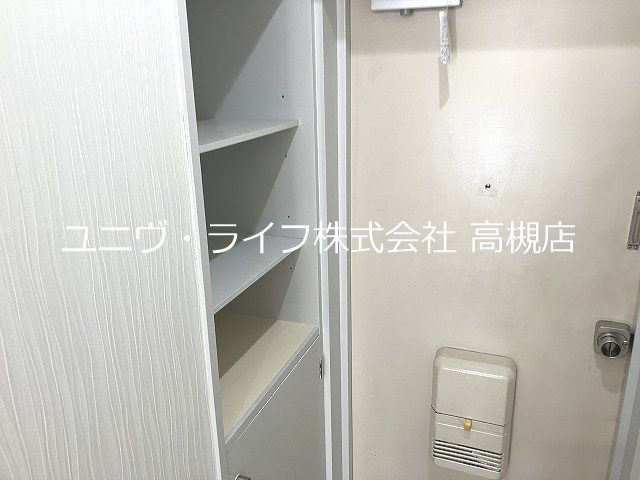 バーンフリート真上 玄関