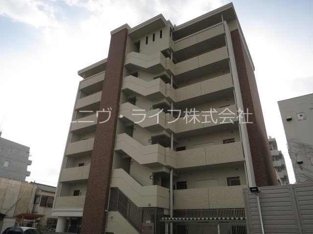 ラフィーエ高槻 506号室 外観