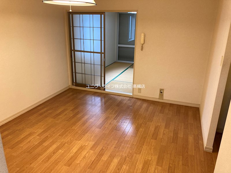 宮之川原サンハイツ リビング