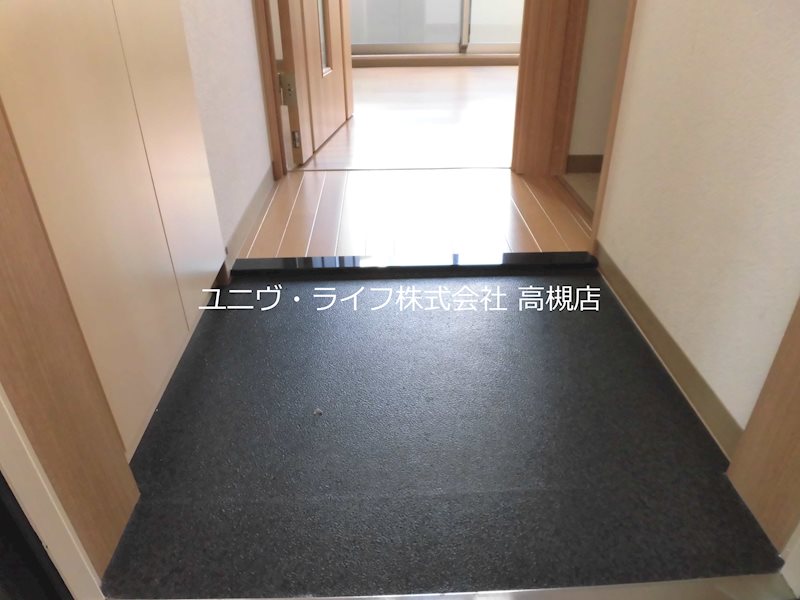 コクリコ富田 玄関