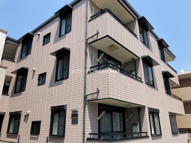 コルベーユ古曽部 101号室 外観