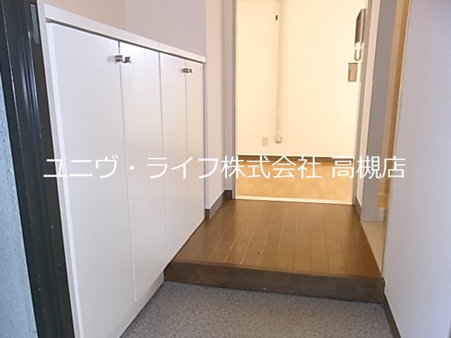 アンフィニィ真上 玄関