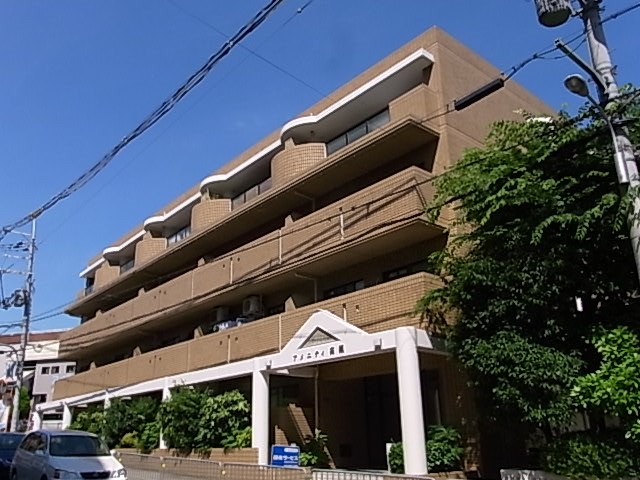 アメニティ高槻 外観