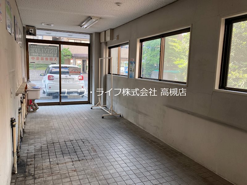 ホーミーレジデンス　1Fテナント 玄関