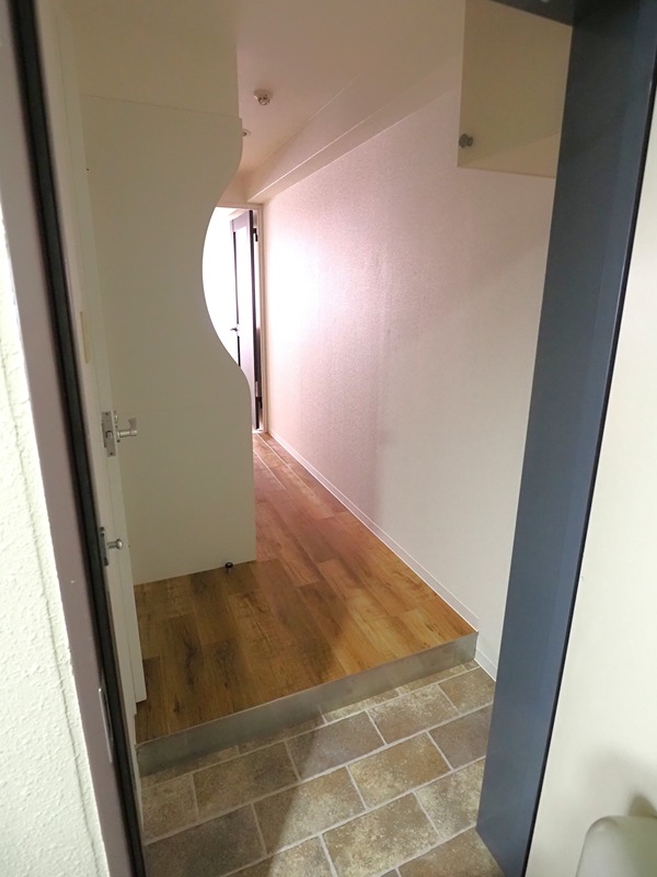 ソキウス山手町 玄関