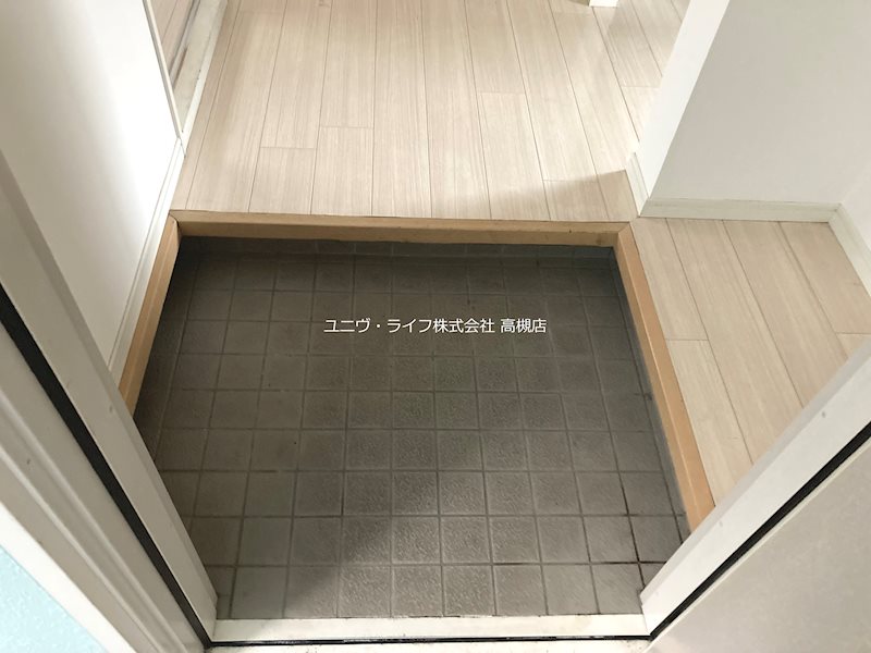 コートエスペランサ 玄関