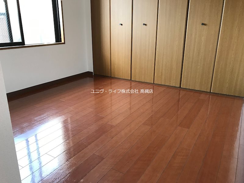 コンフォール芥川 ベッドルーム