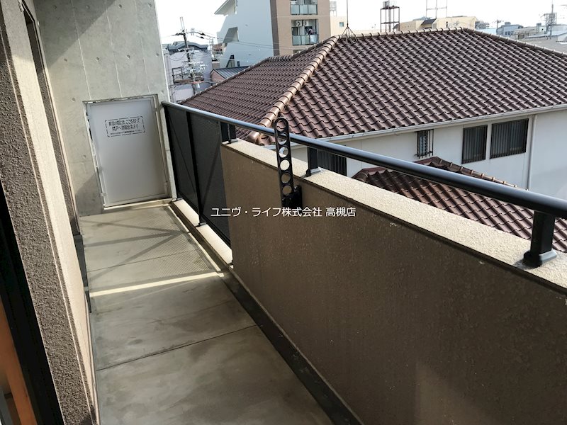 コンフォール芥川 ベランダ