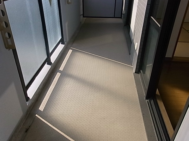 グランドプラス西真上 ベランダ